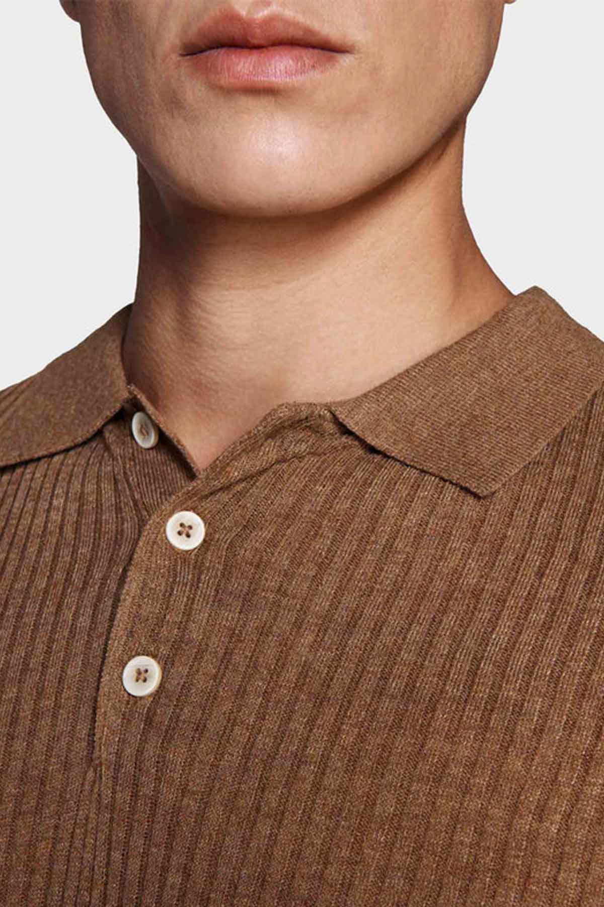 #color_Light Brown