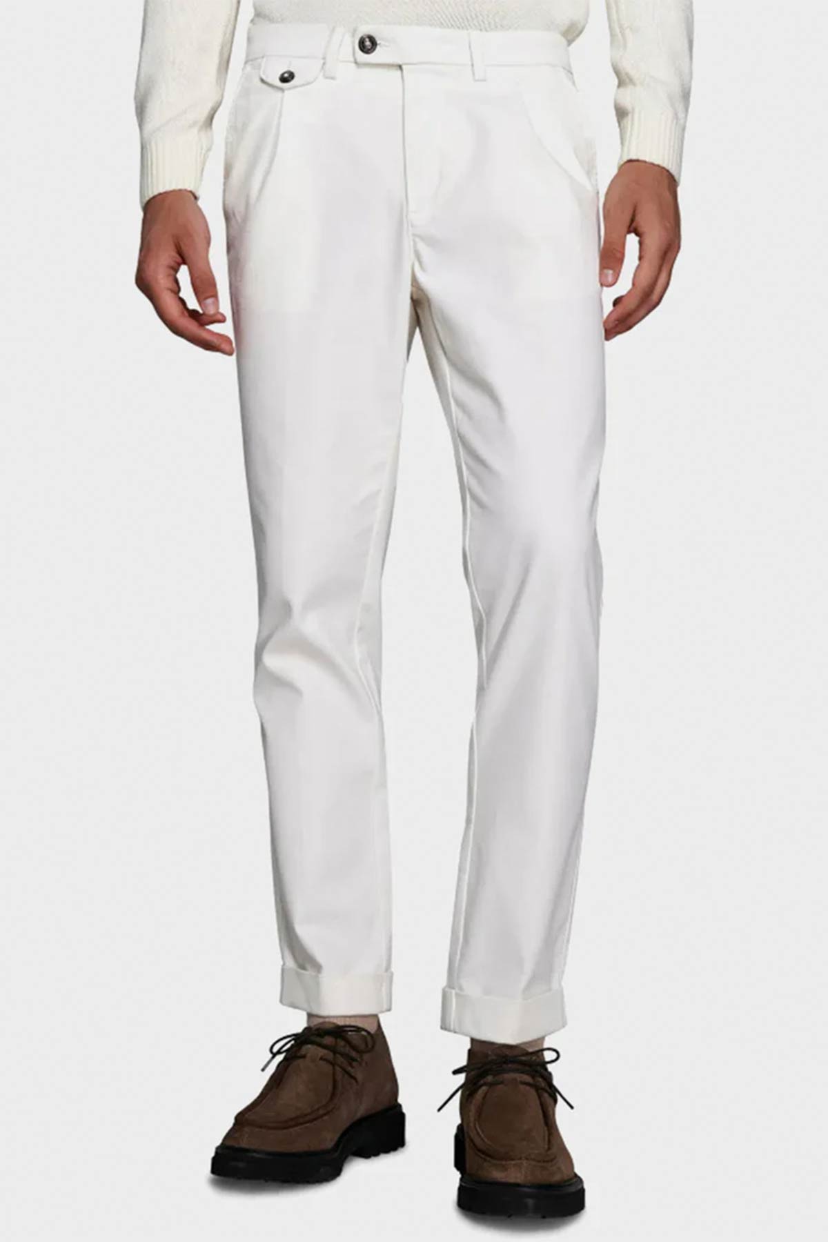 #color_Off White