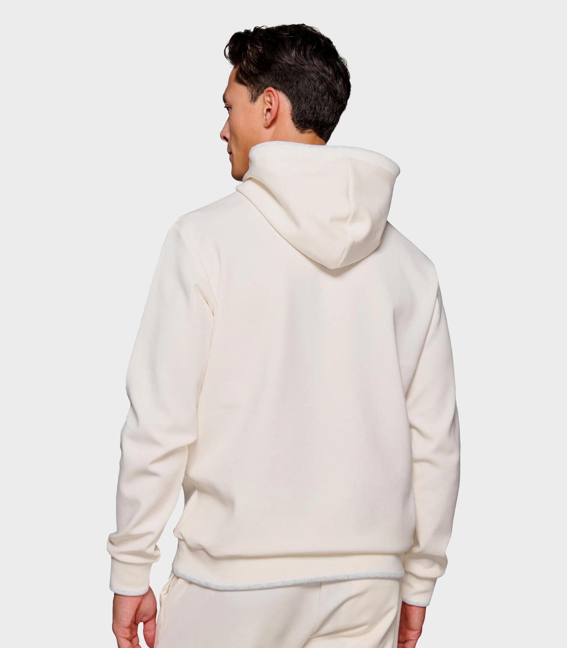#color_White
