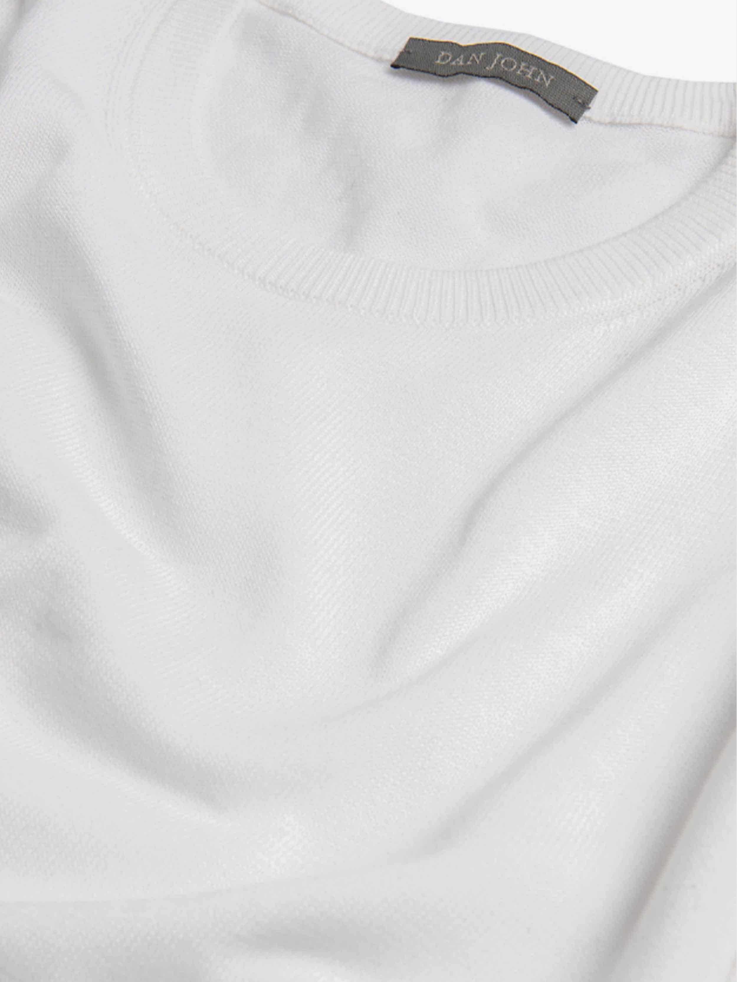 #color_White