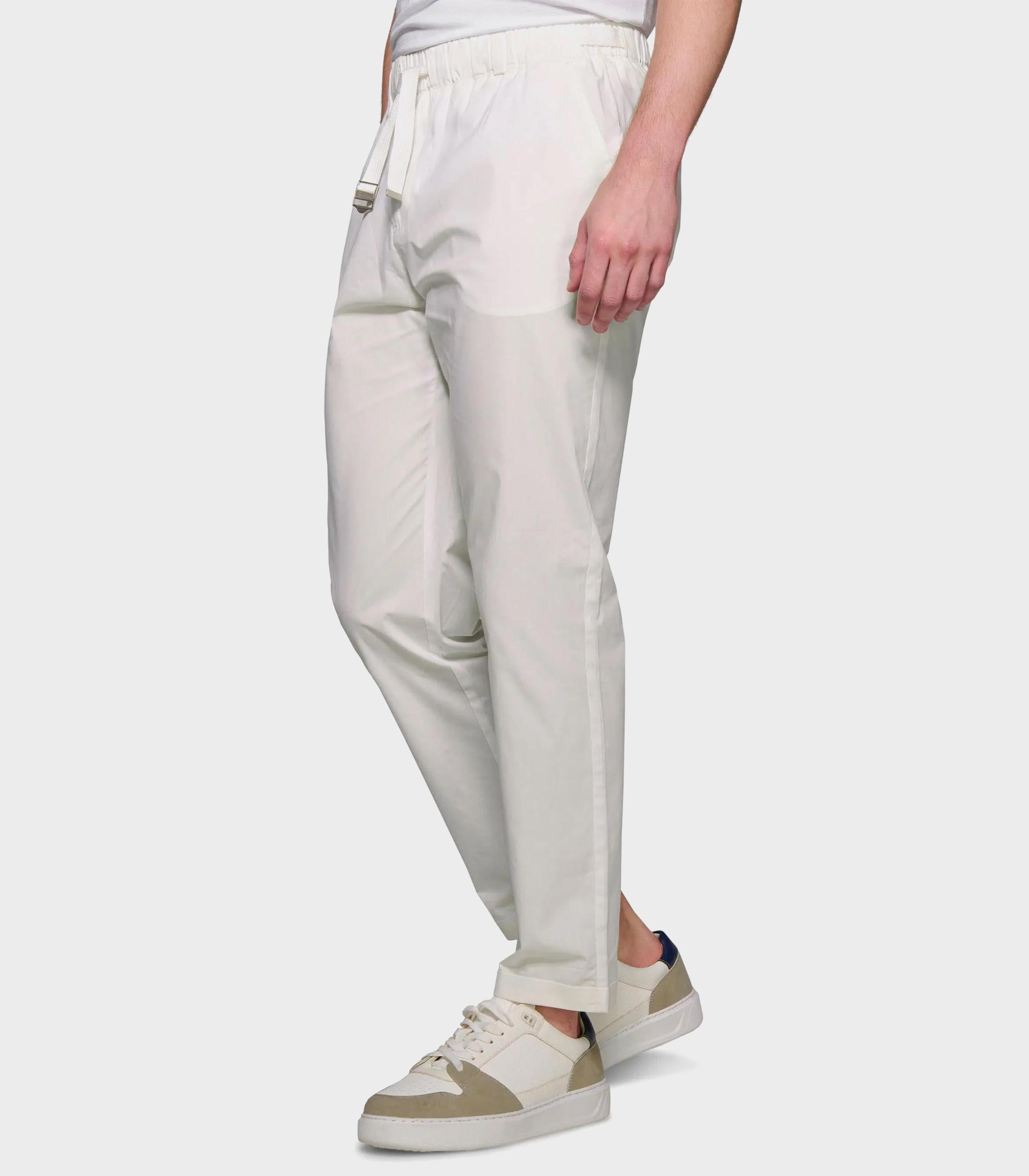 #color_Off White
