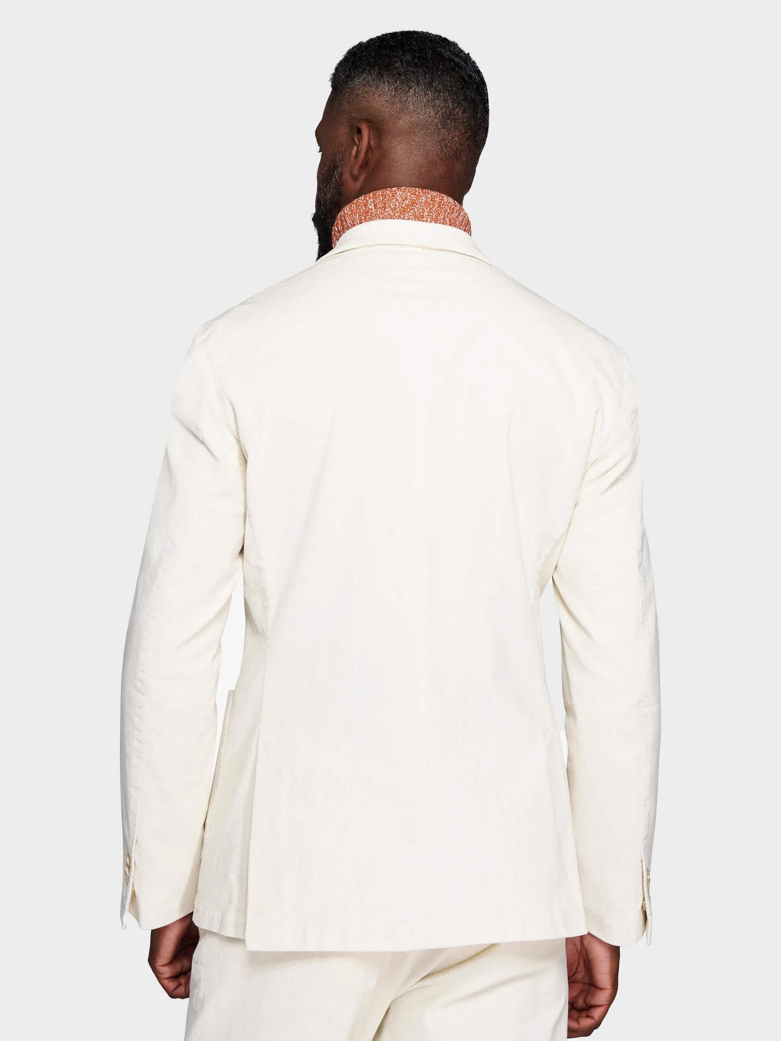 #color_Off White