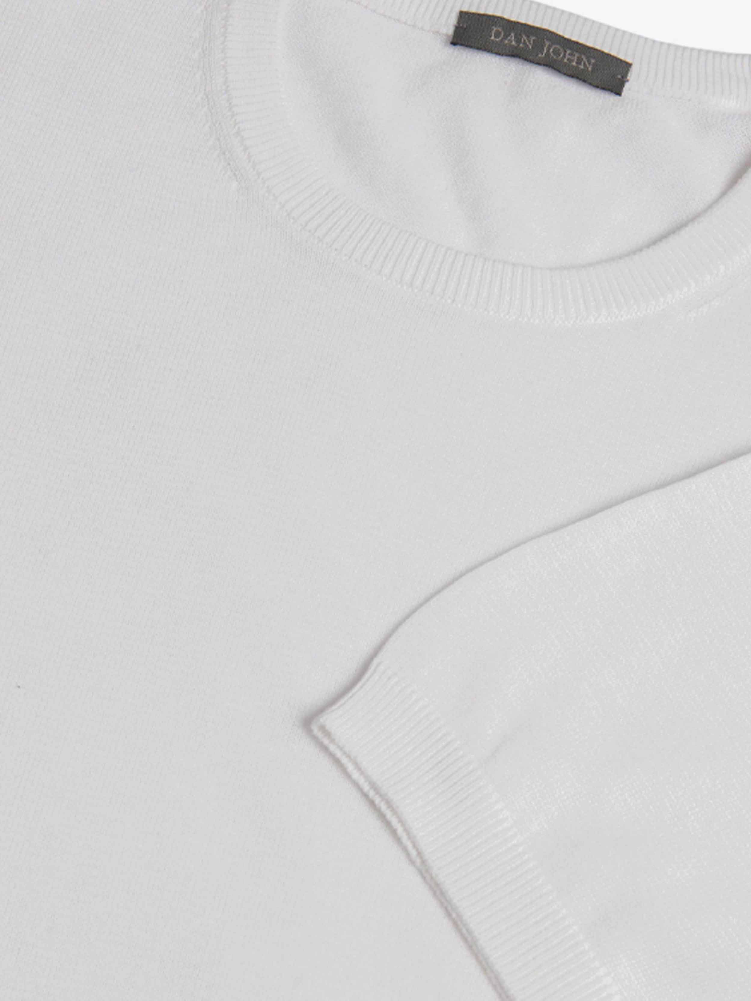 #color_White