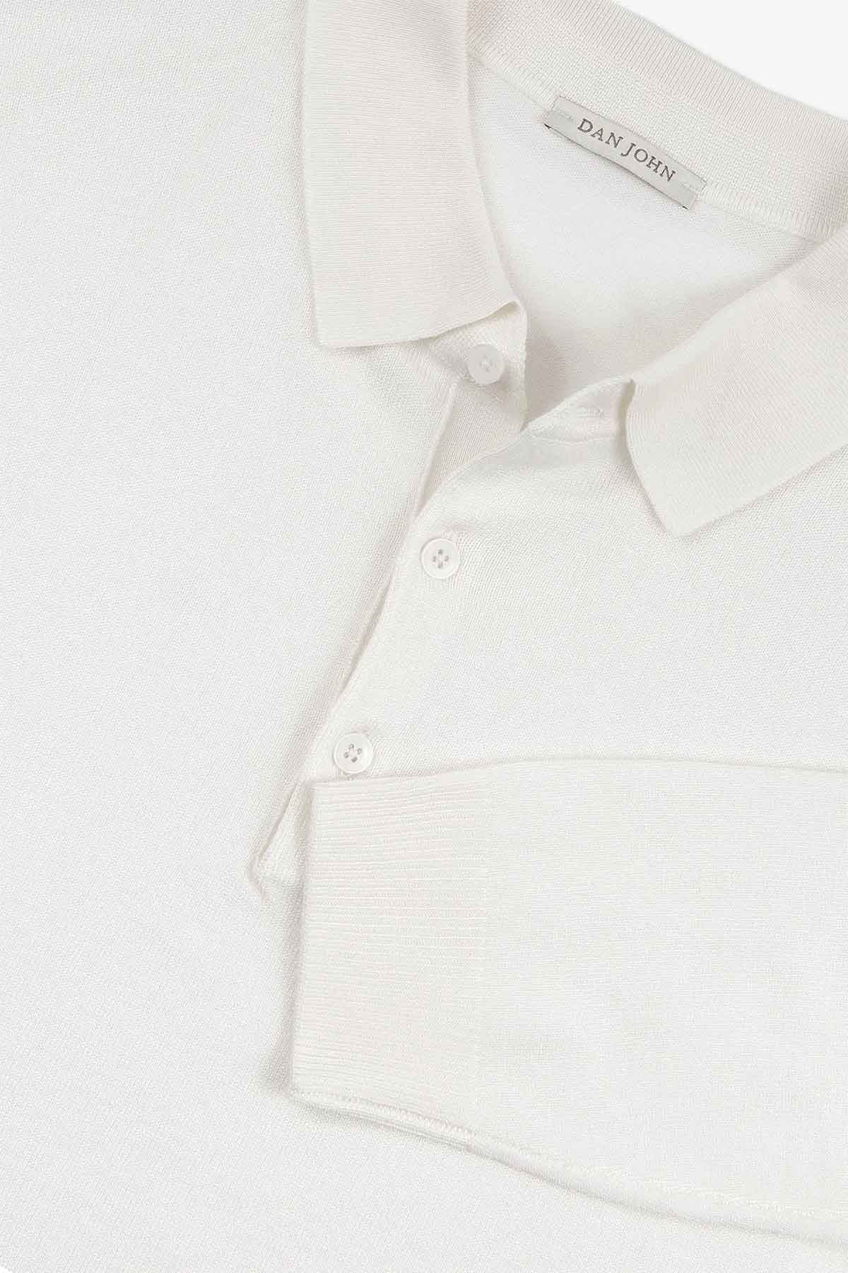 #color_Off White