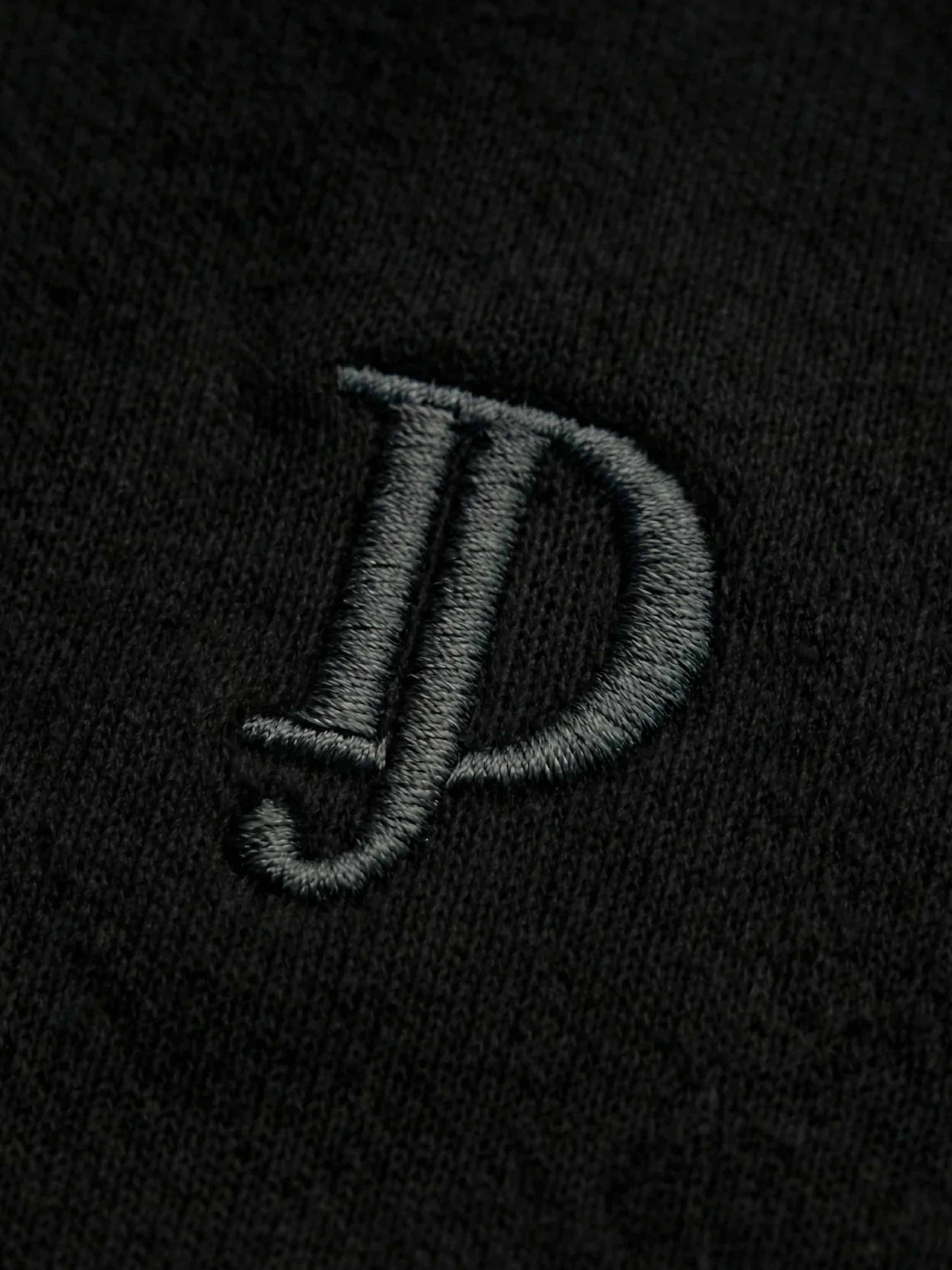 #color_Black