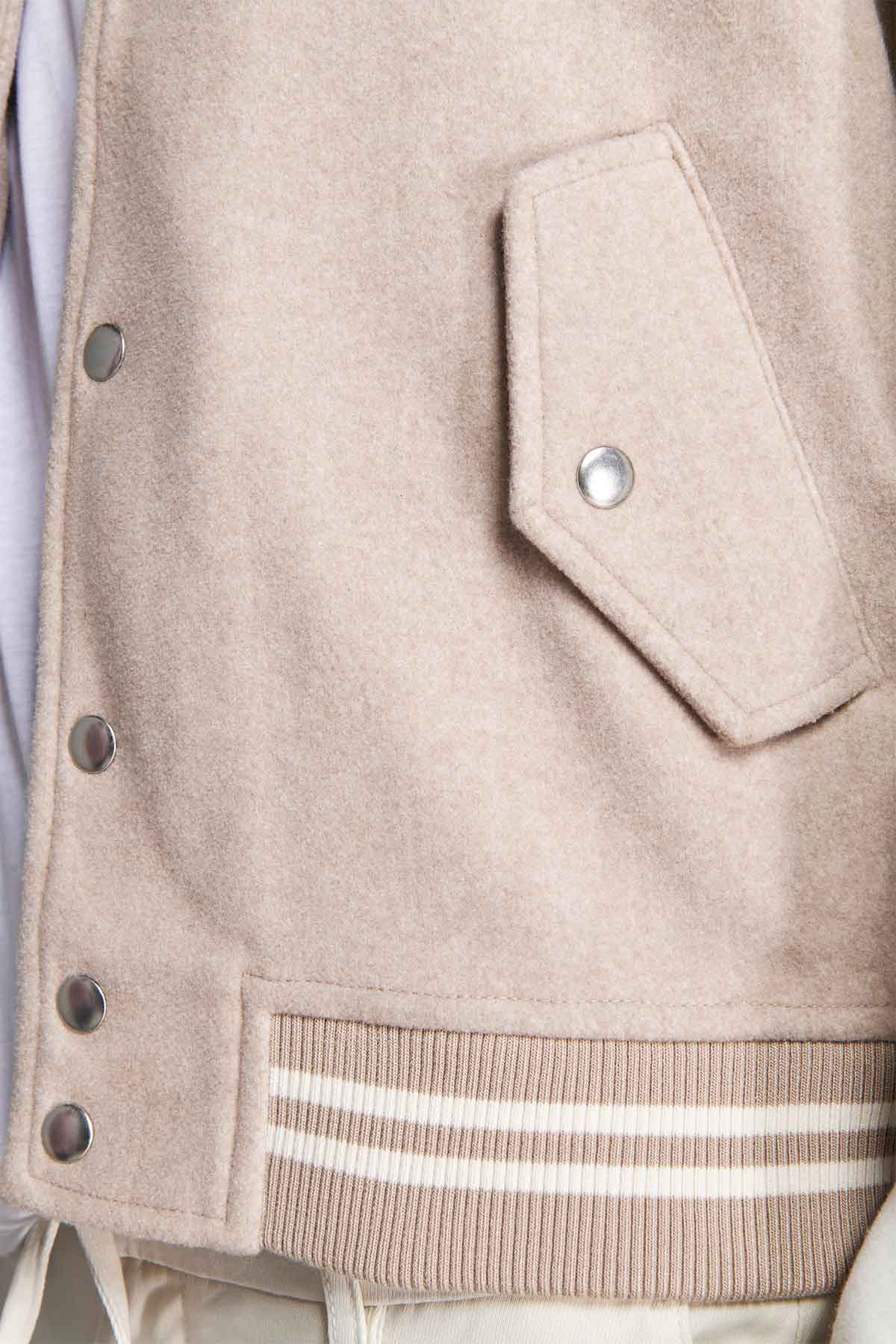 #color_Beige