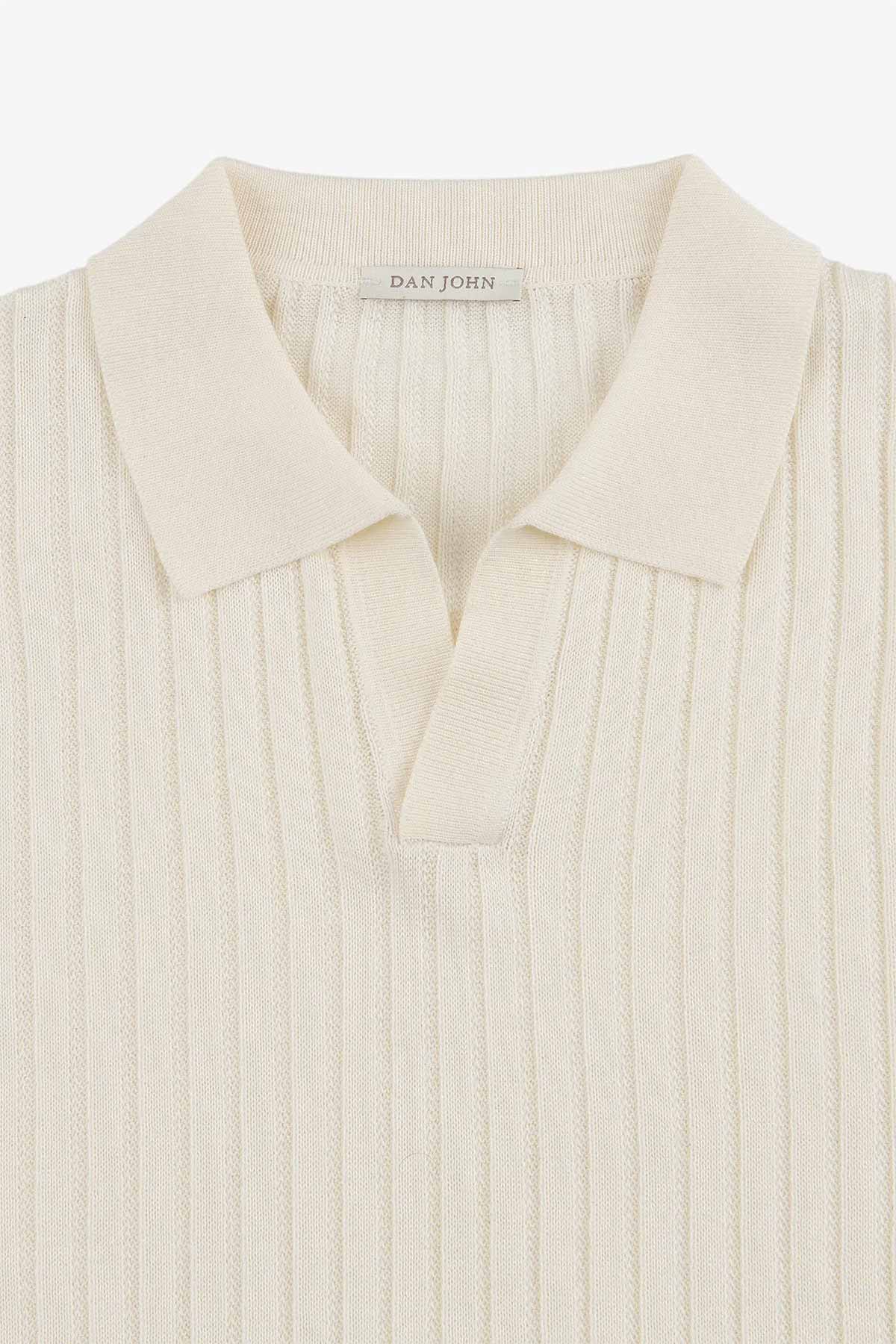 #color_Off White