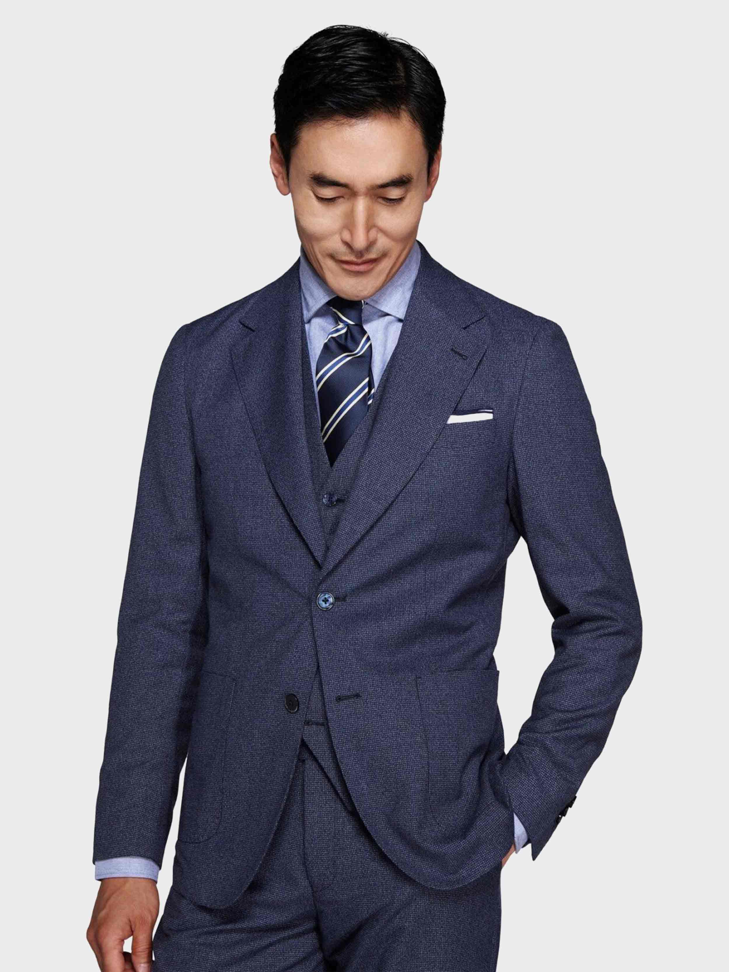#color_Navy