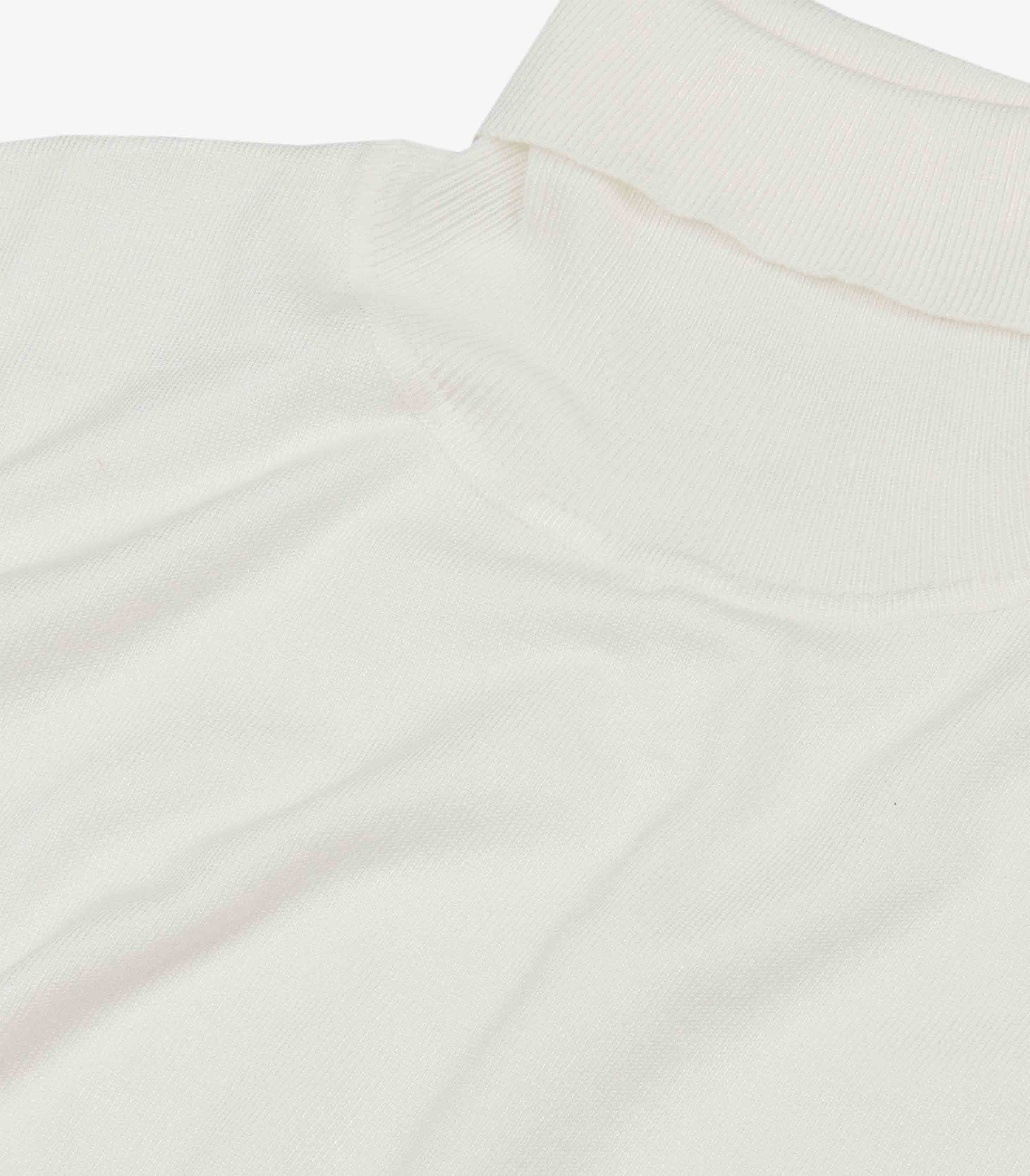 #color_Off White