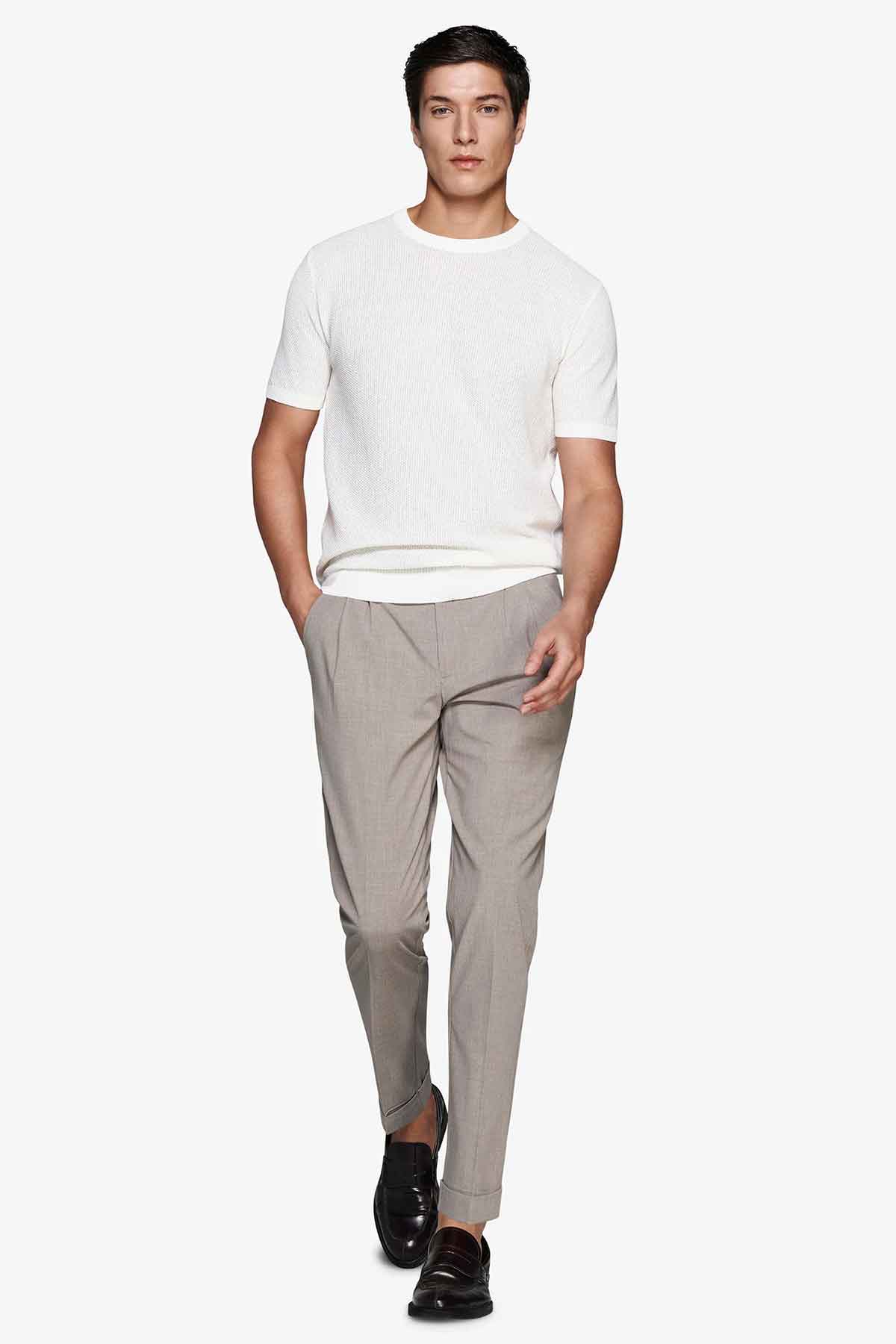 #color_Off White