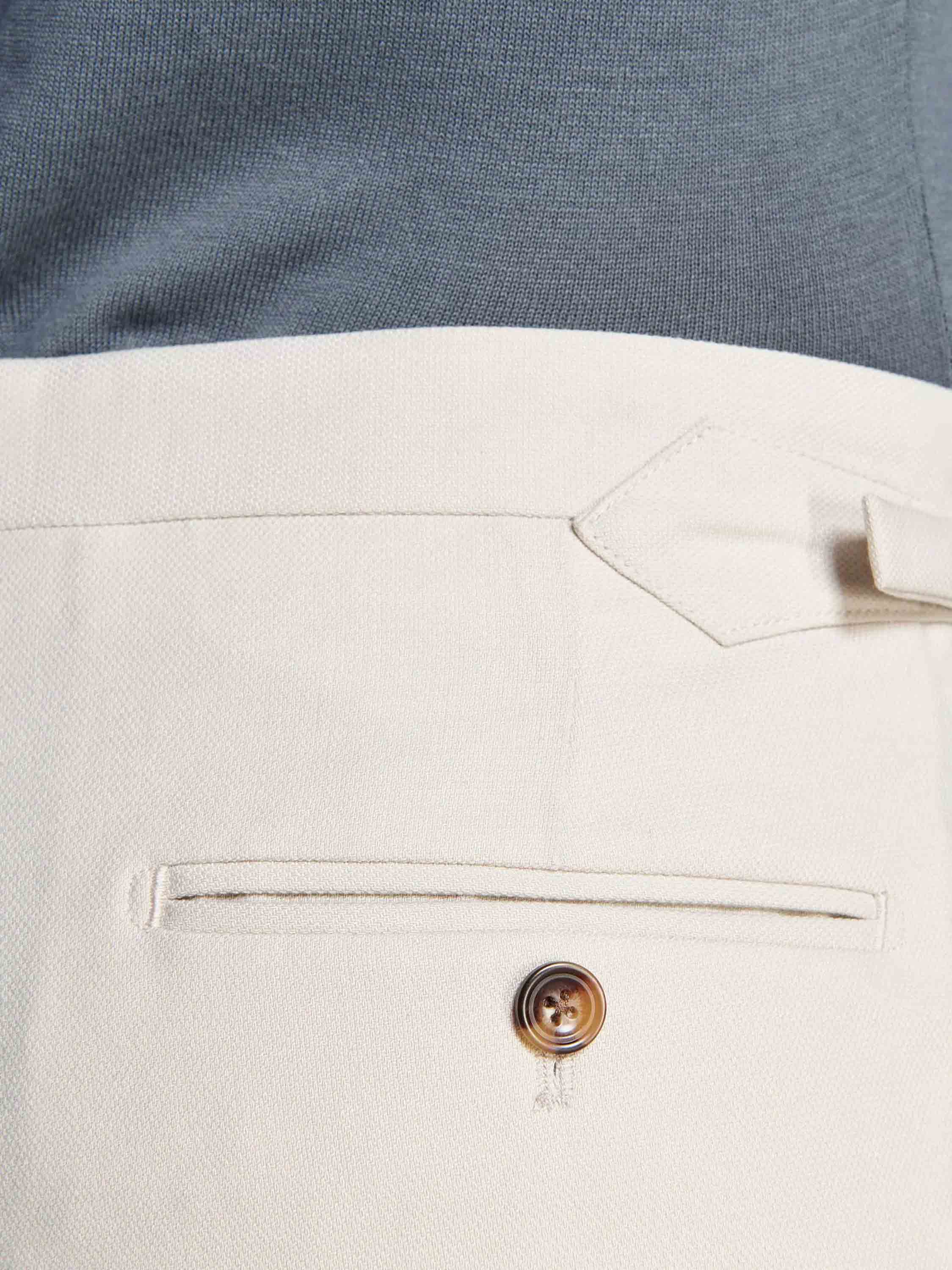 #color_Beige