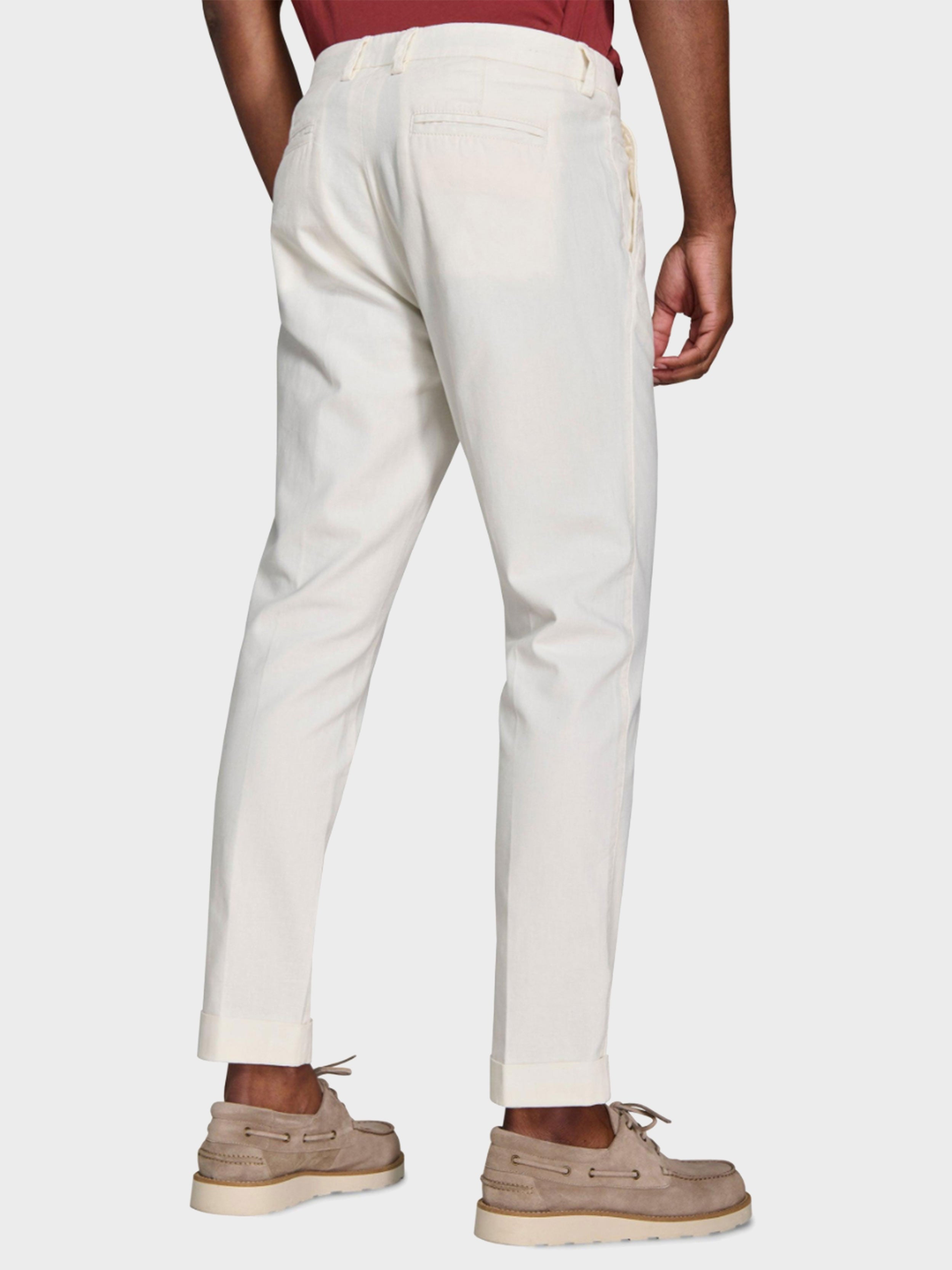 #color_Off White