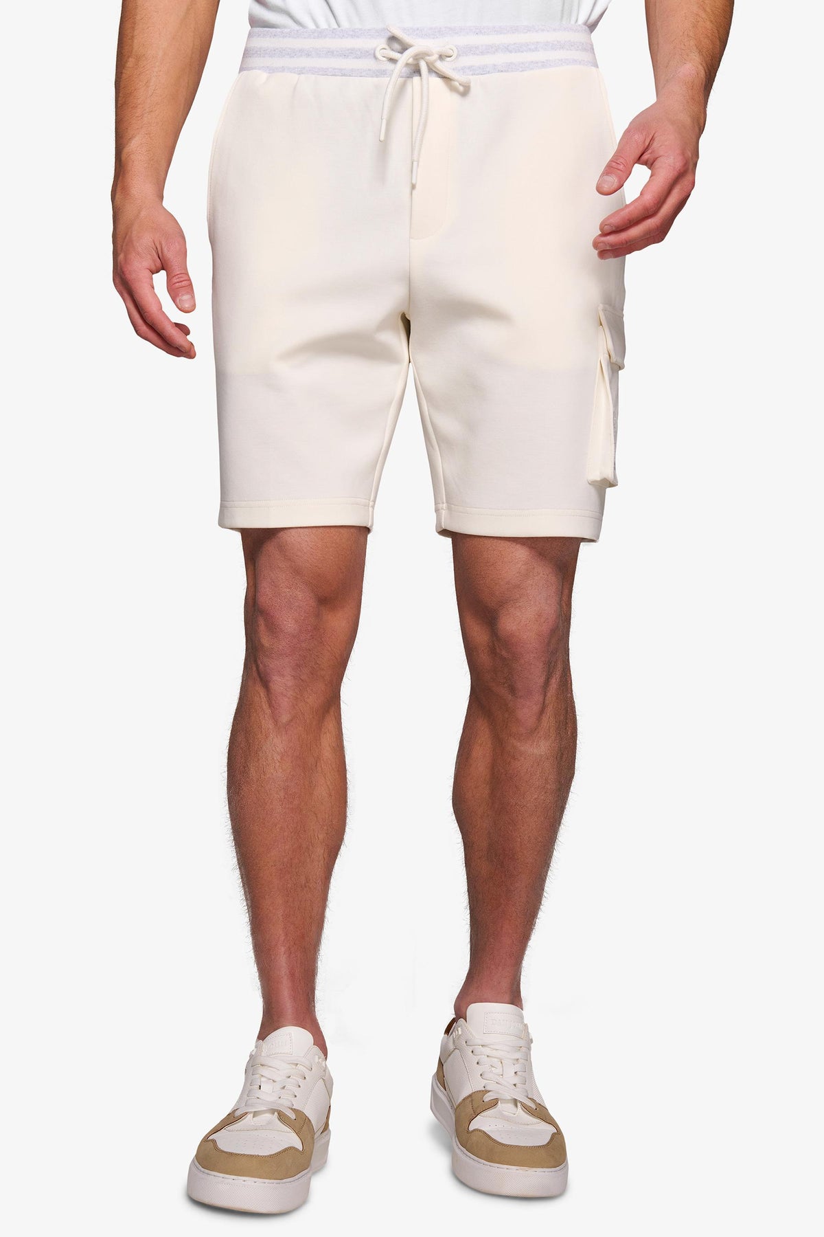 #color_Off White