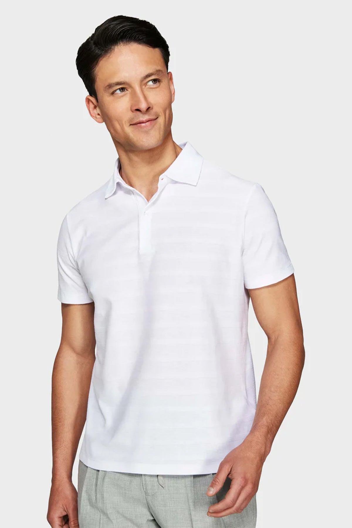 #color_White