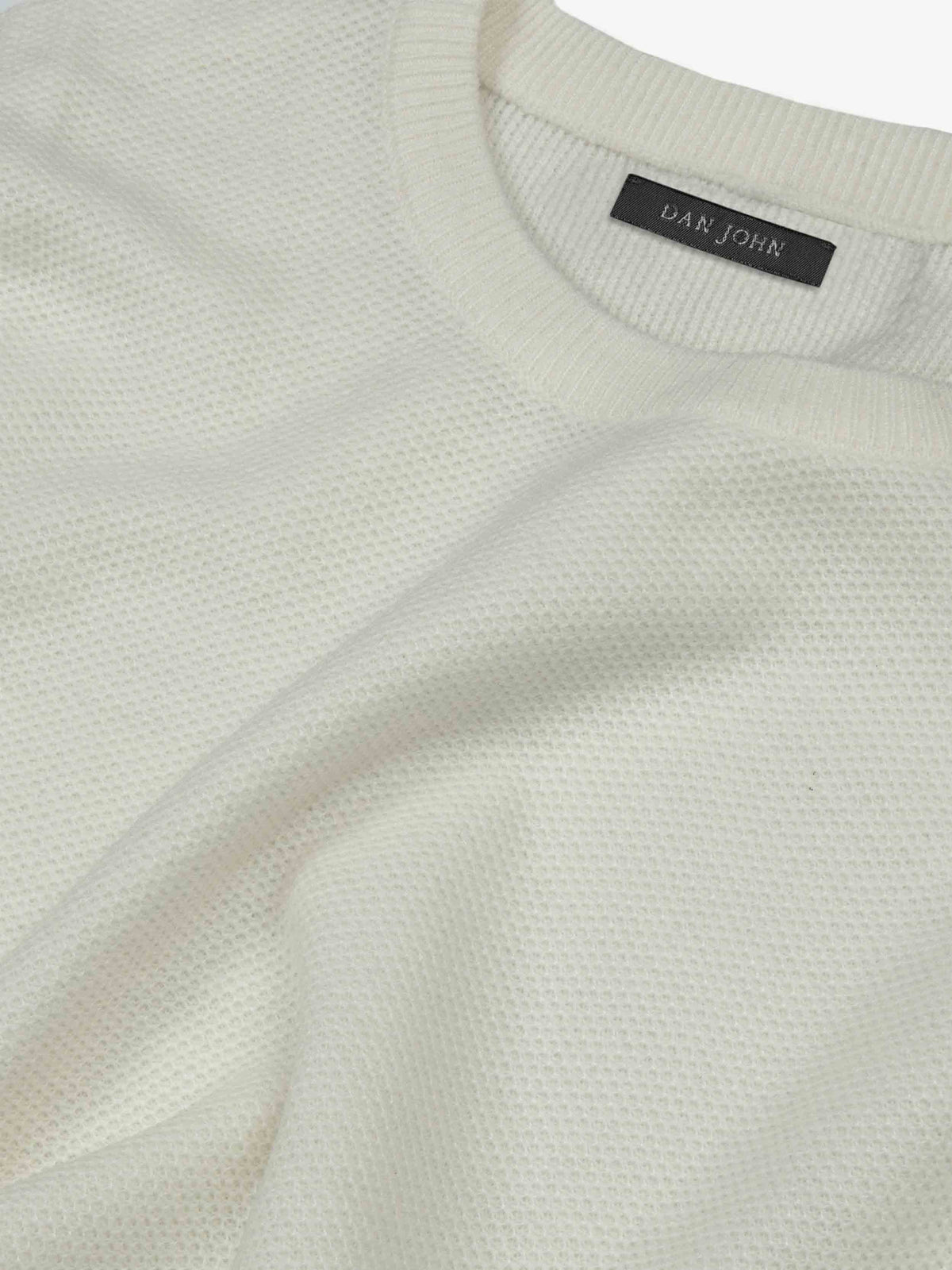 #color_Off White