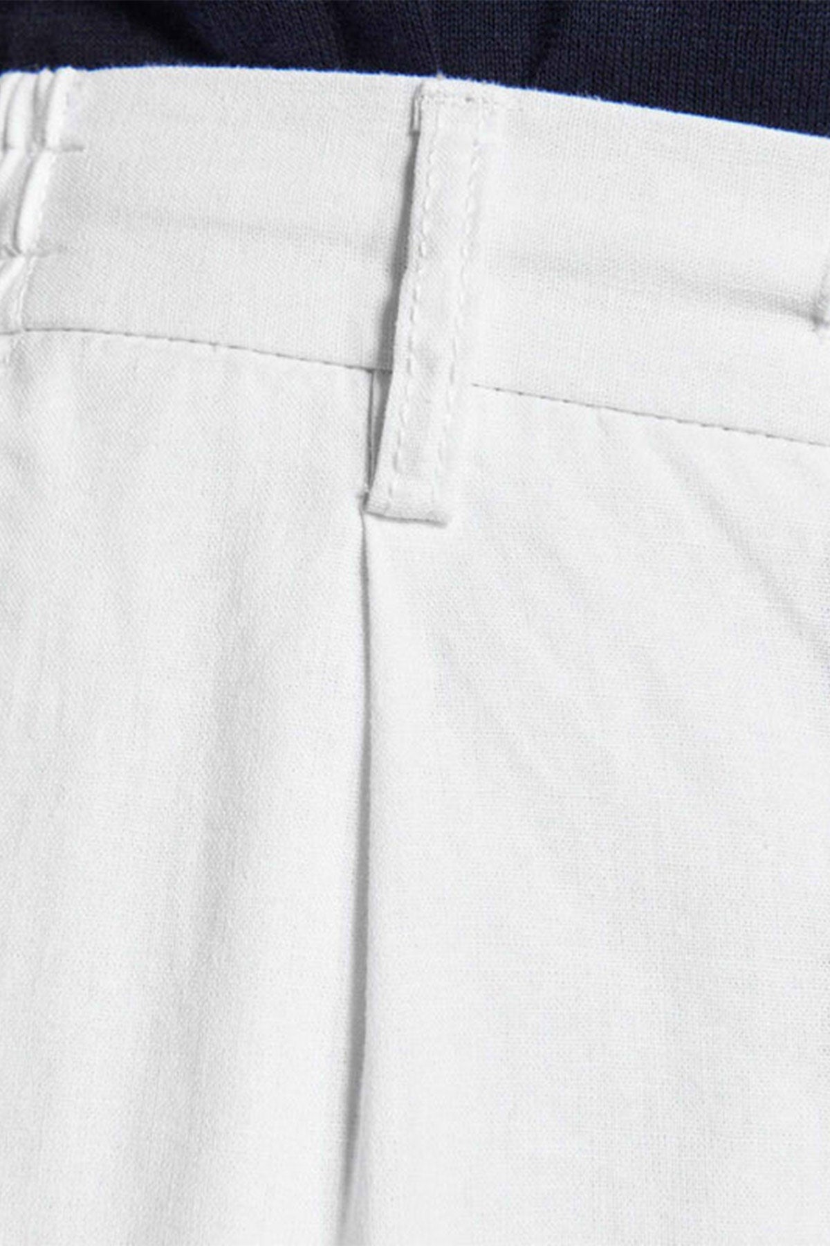 #color_White