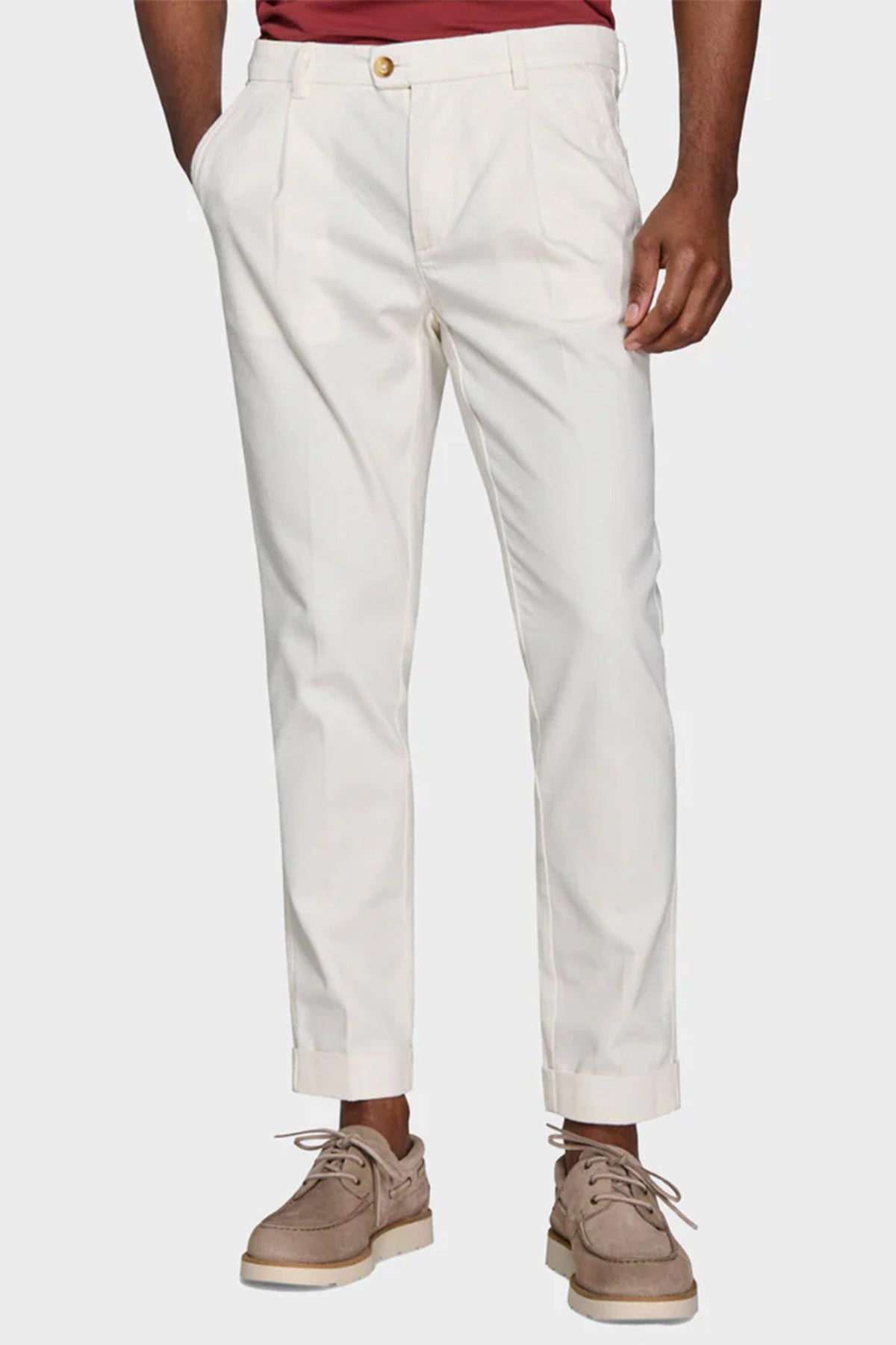 #color_Off White