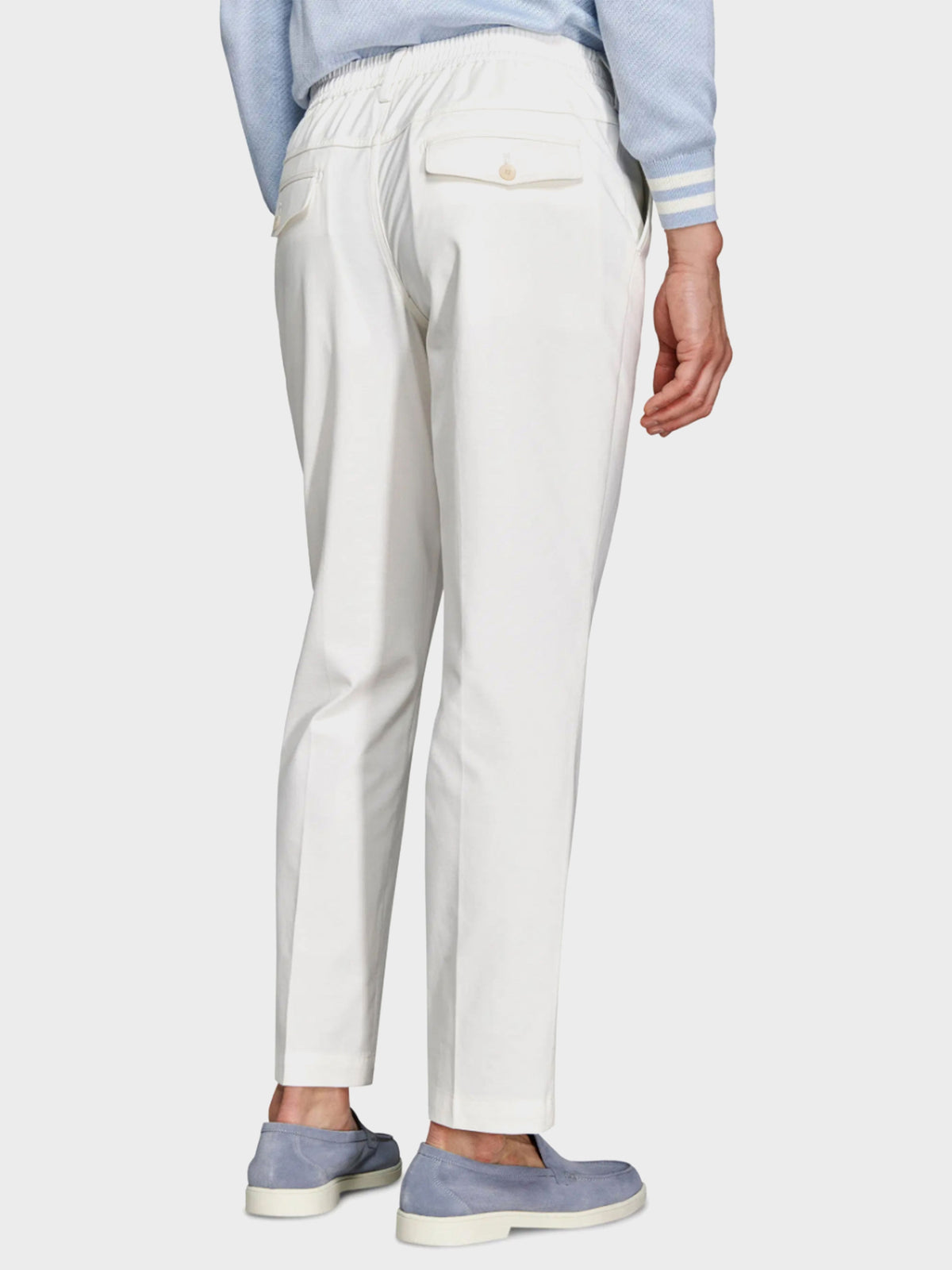 #color_Off White