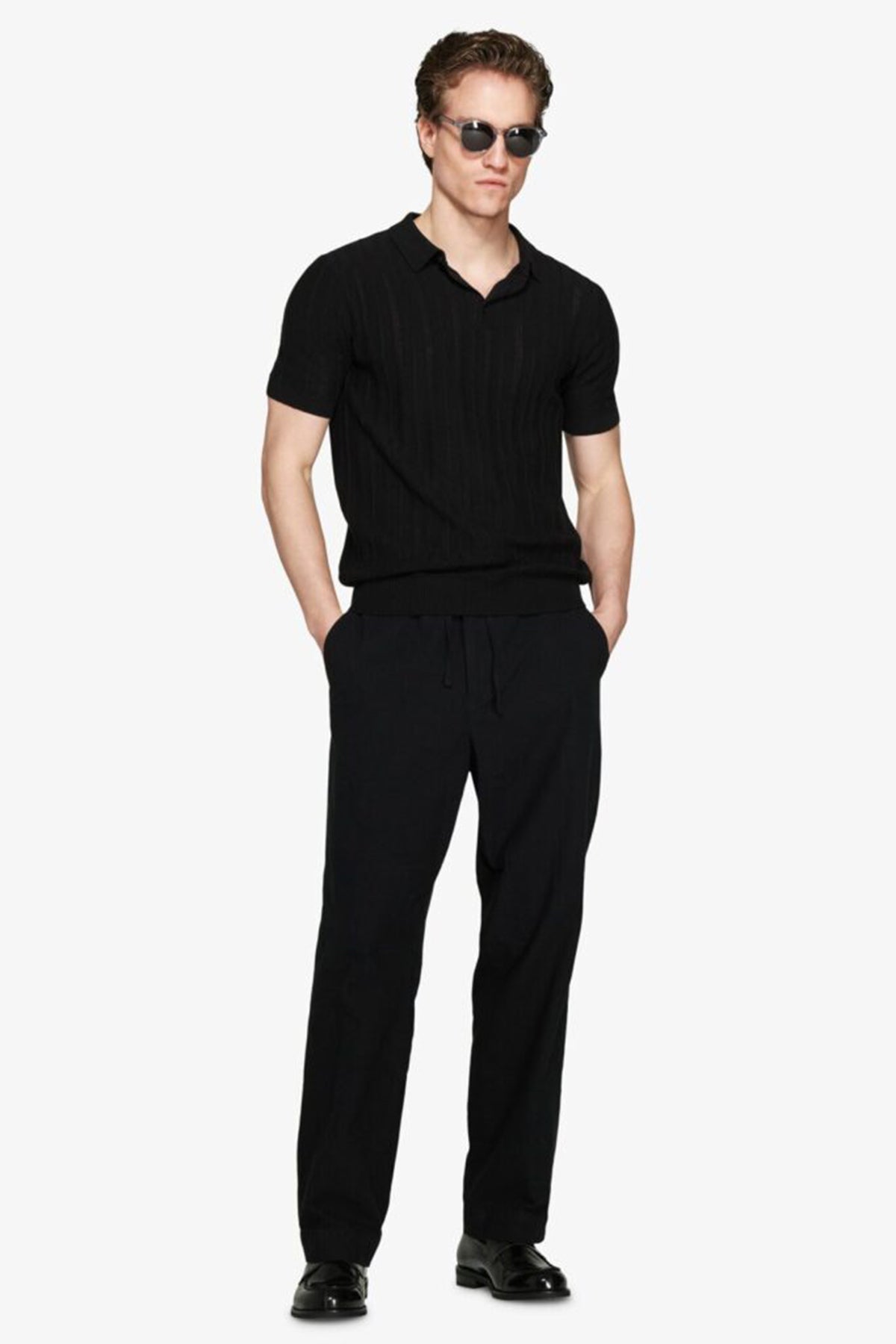 #color_Black