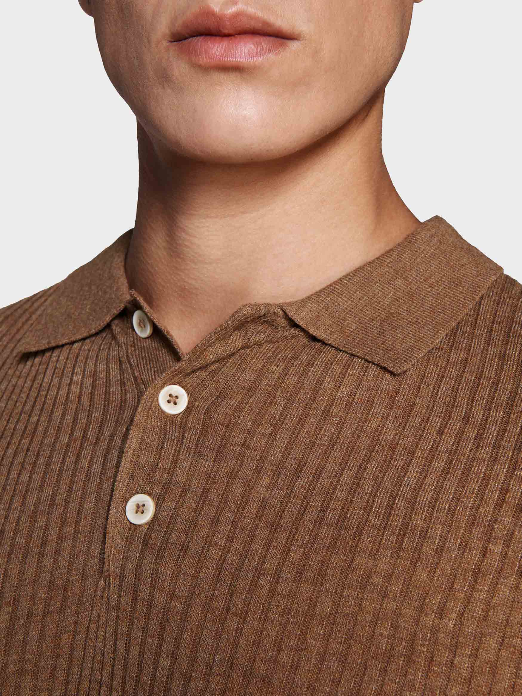 #color_Light Brown