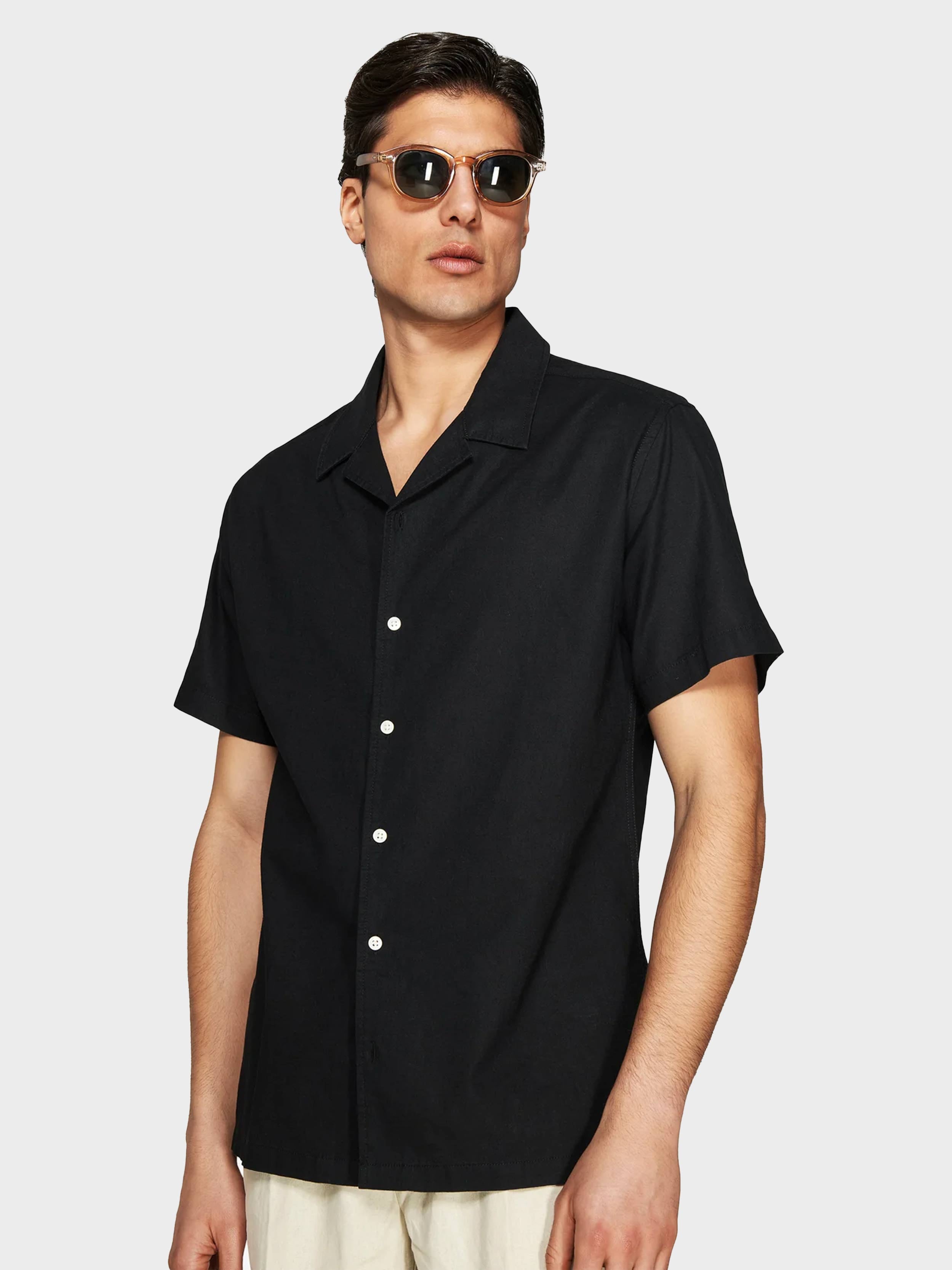 #color_Black
