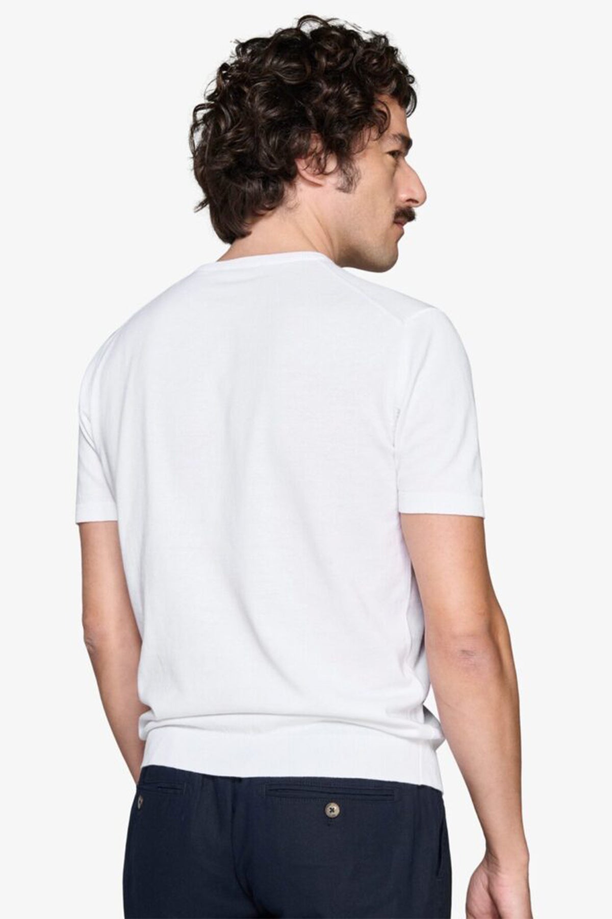 #color_White