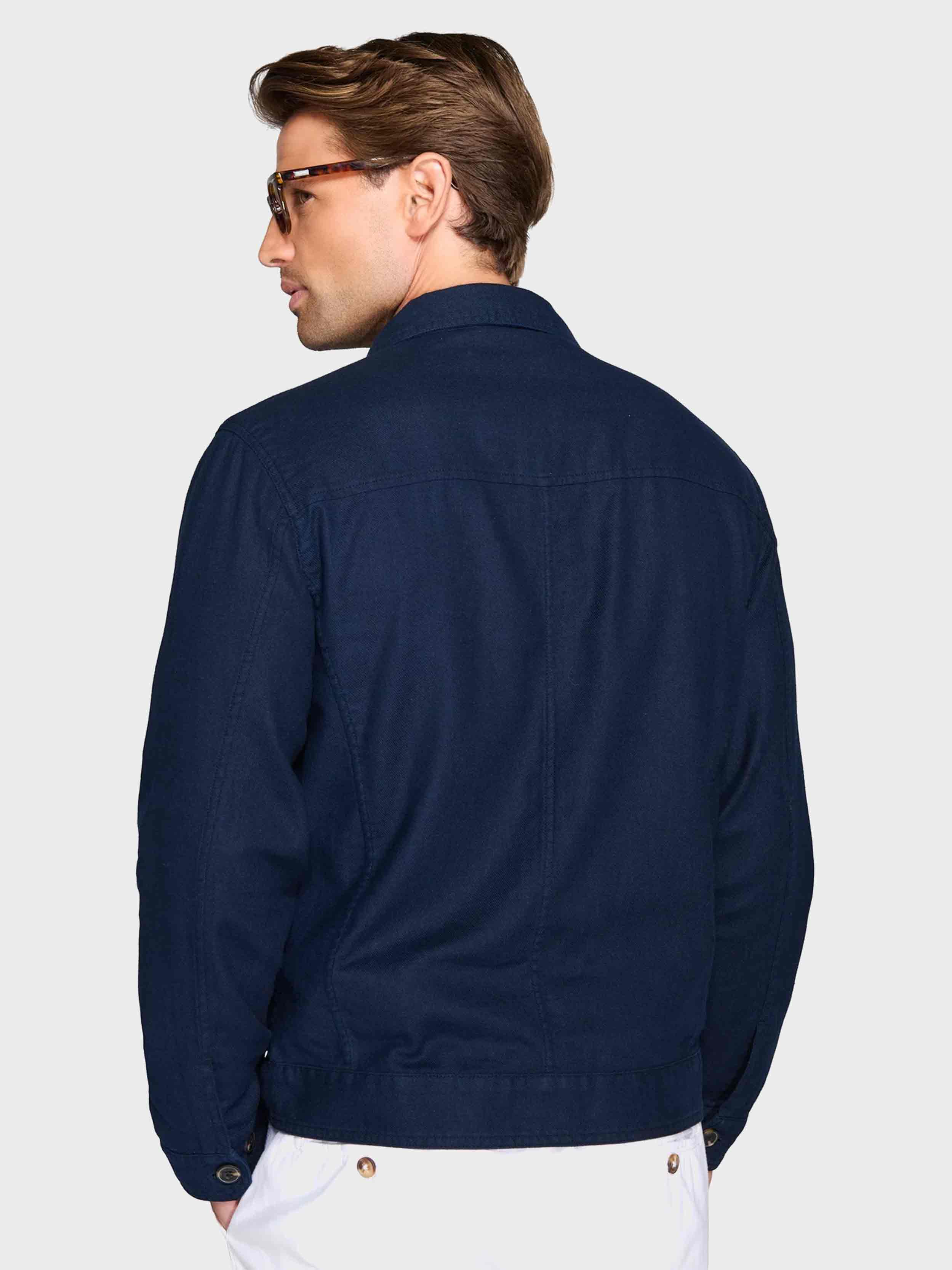 #color_Navy