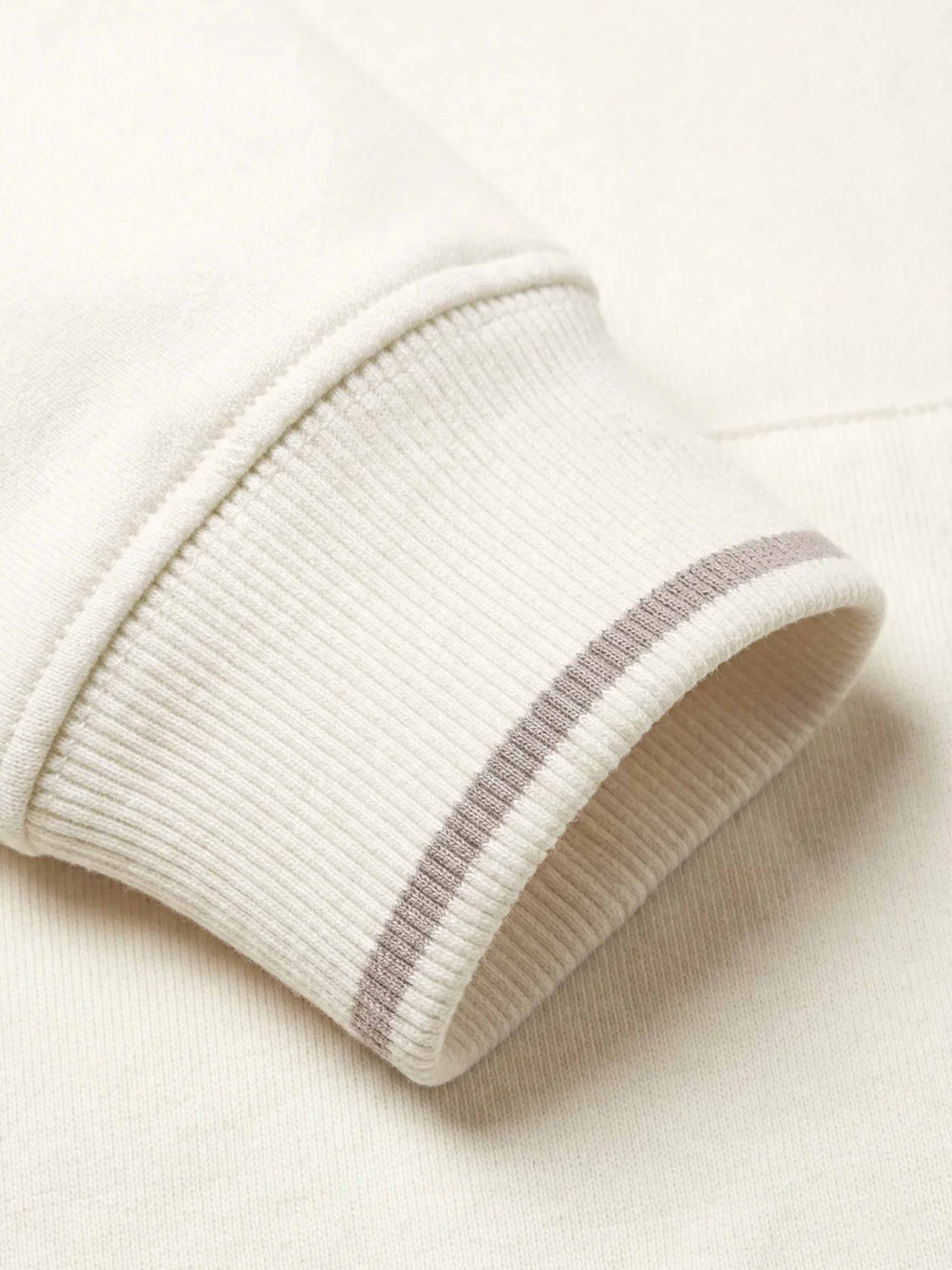 #color_Off White