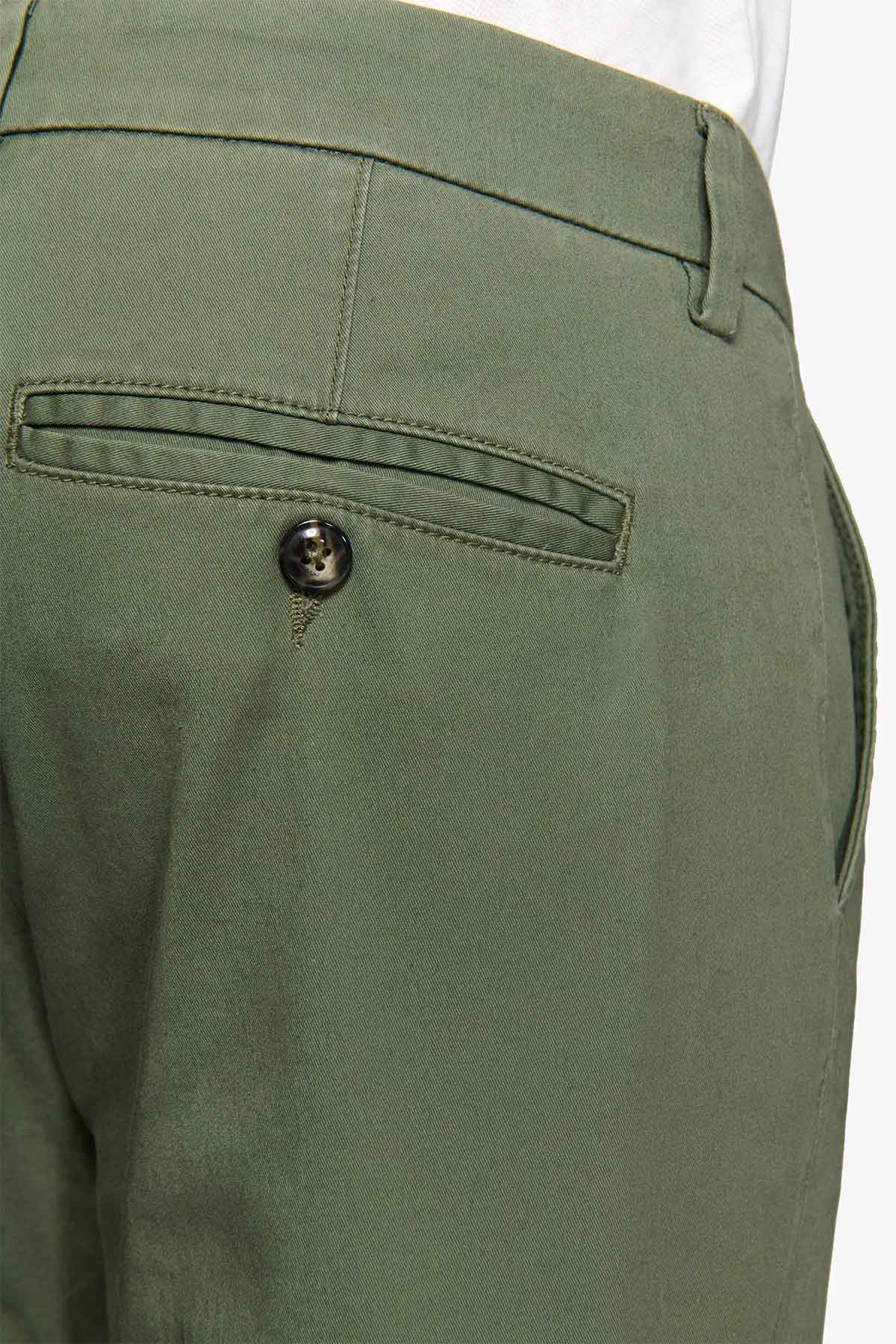 #color_Olive