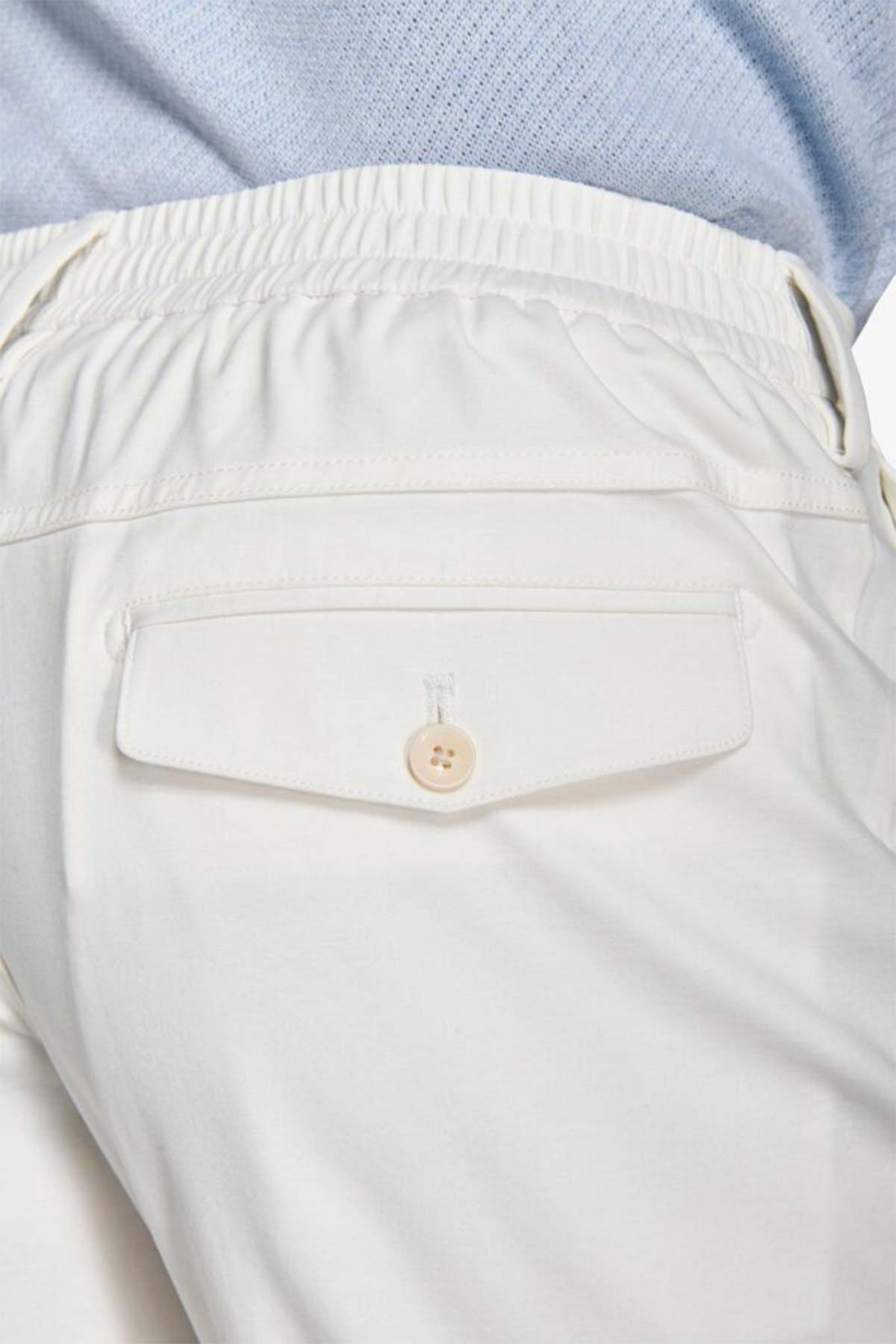 #color_Off White