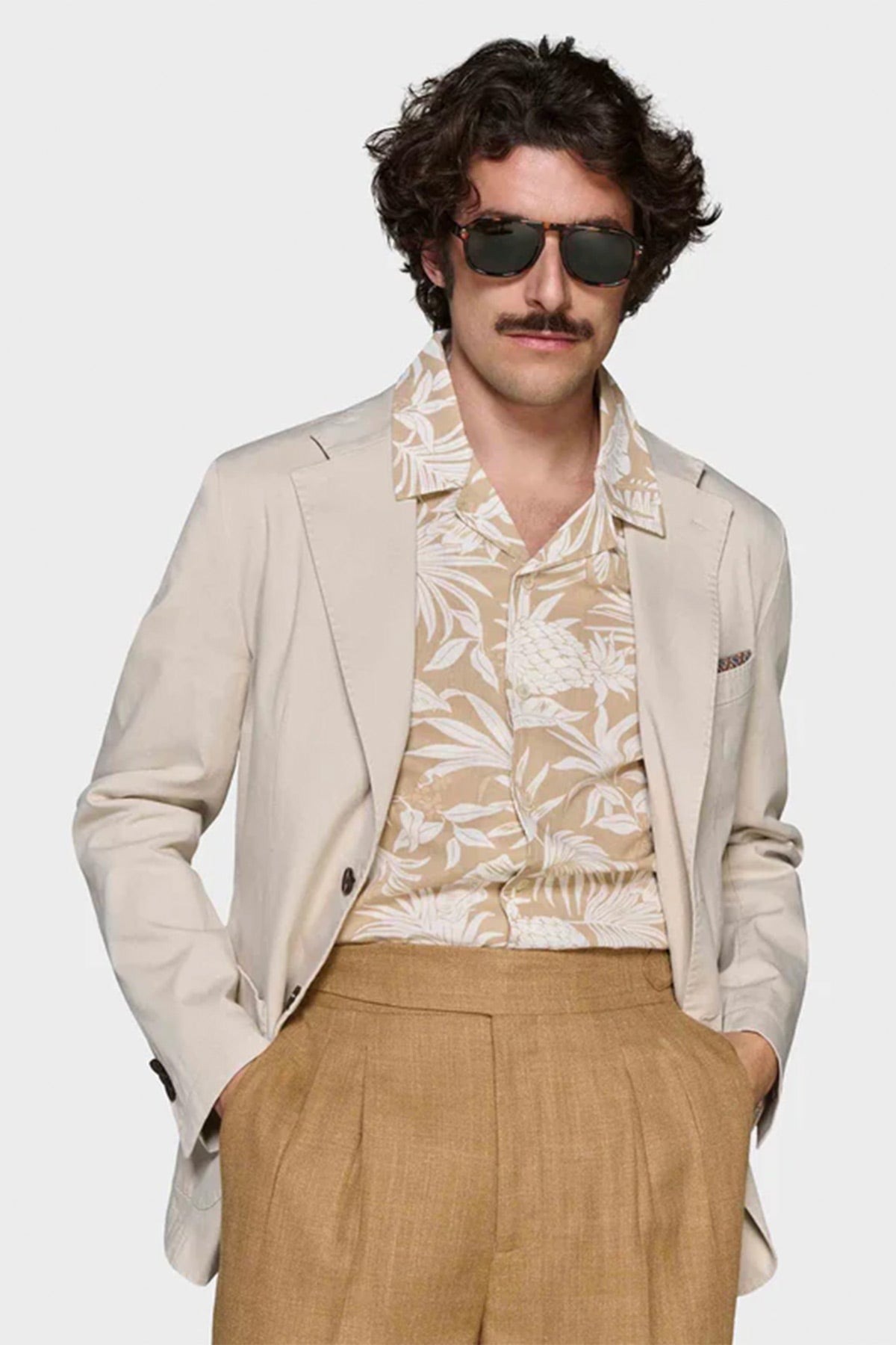#color_Beige