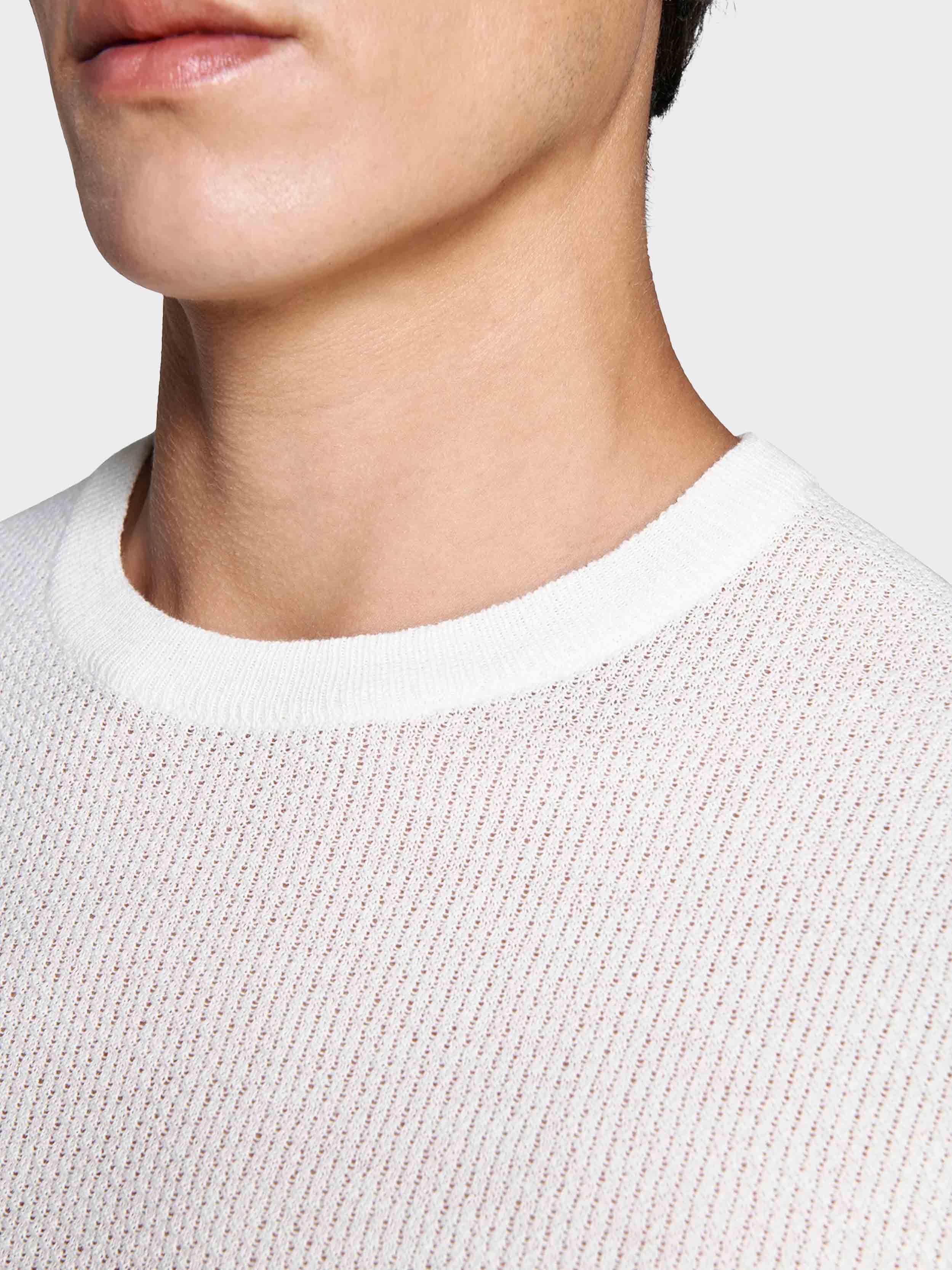 #color_Off White