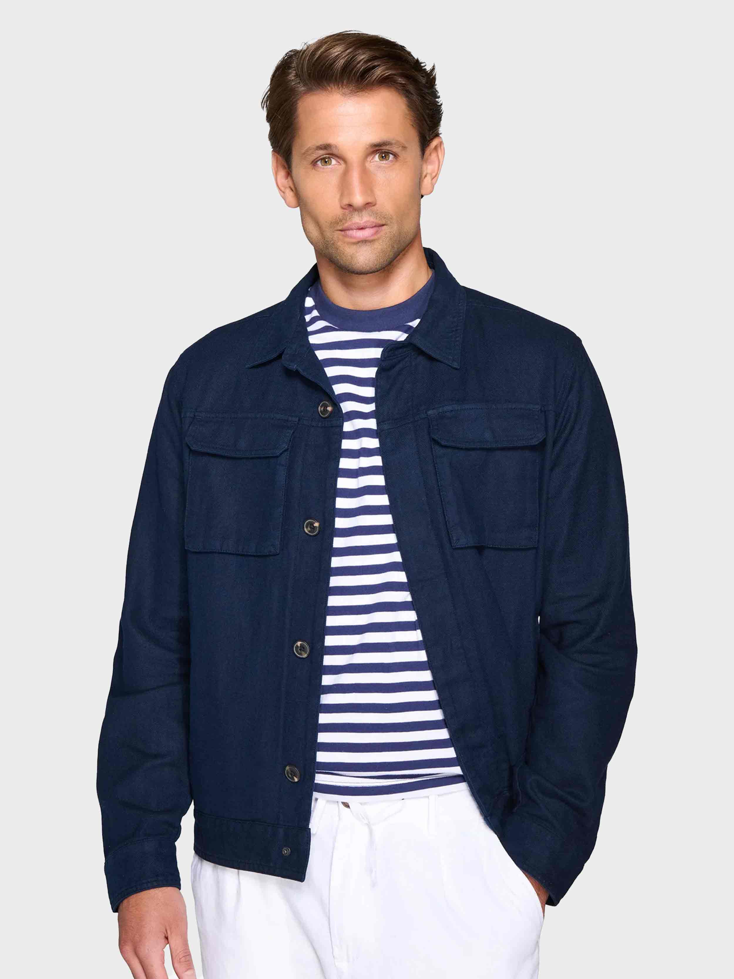 #color_Navy